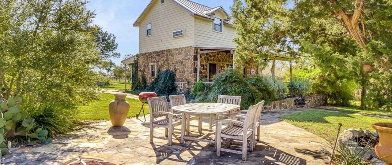 Last Outpost Bandera Ranch House Экстерьер фото
